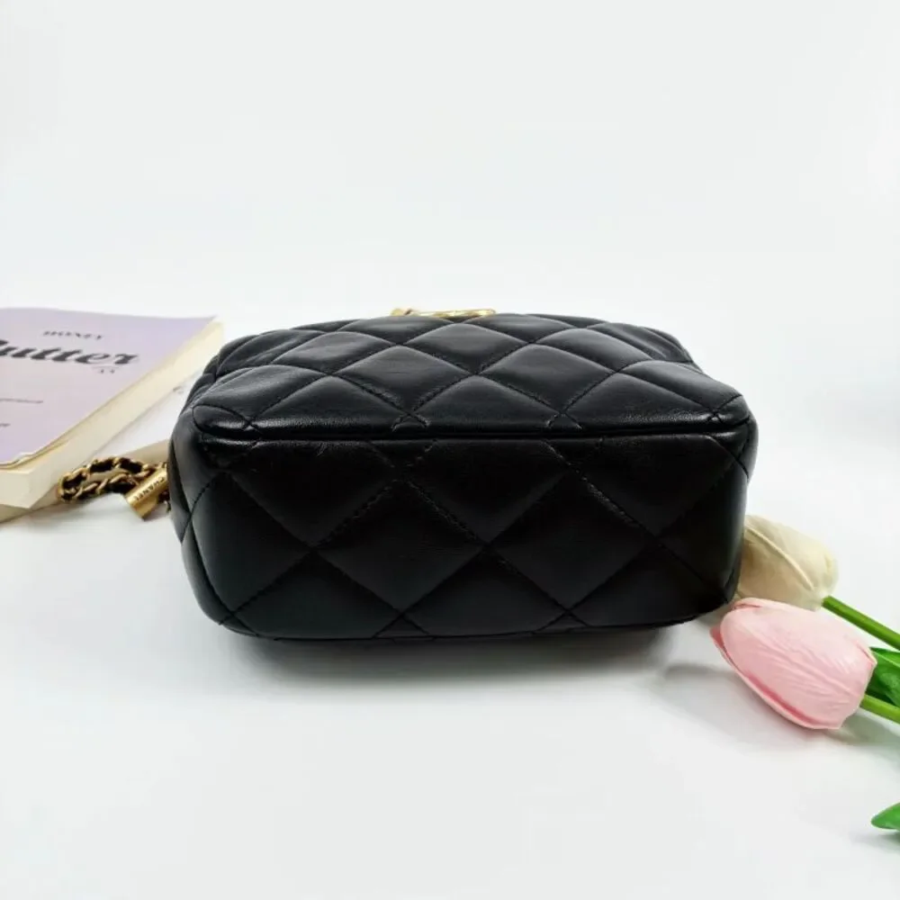 Chanel Women Pre-Loved Bag Very Good Condition